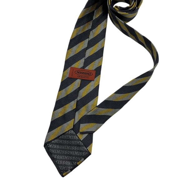 MISSONI Gray/Gold Striped Art Silk LUXURY Tie ITALY - Picture 2 of 4